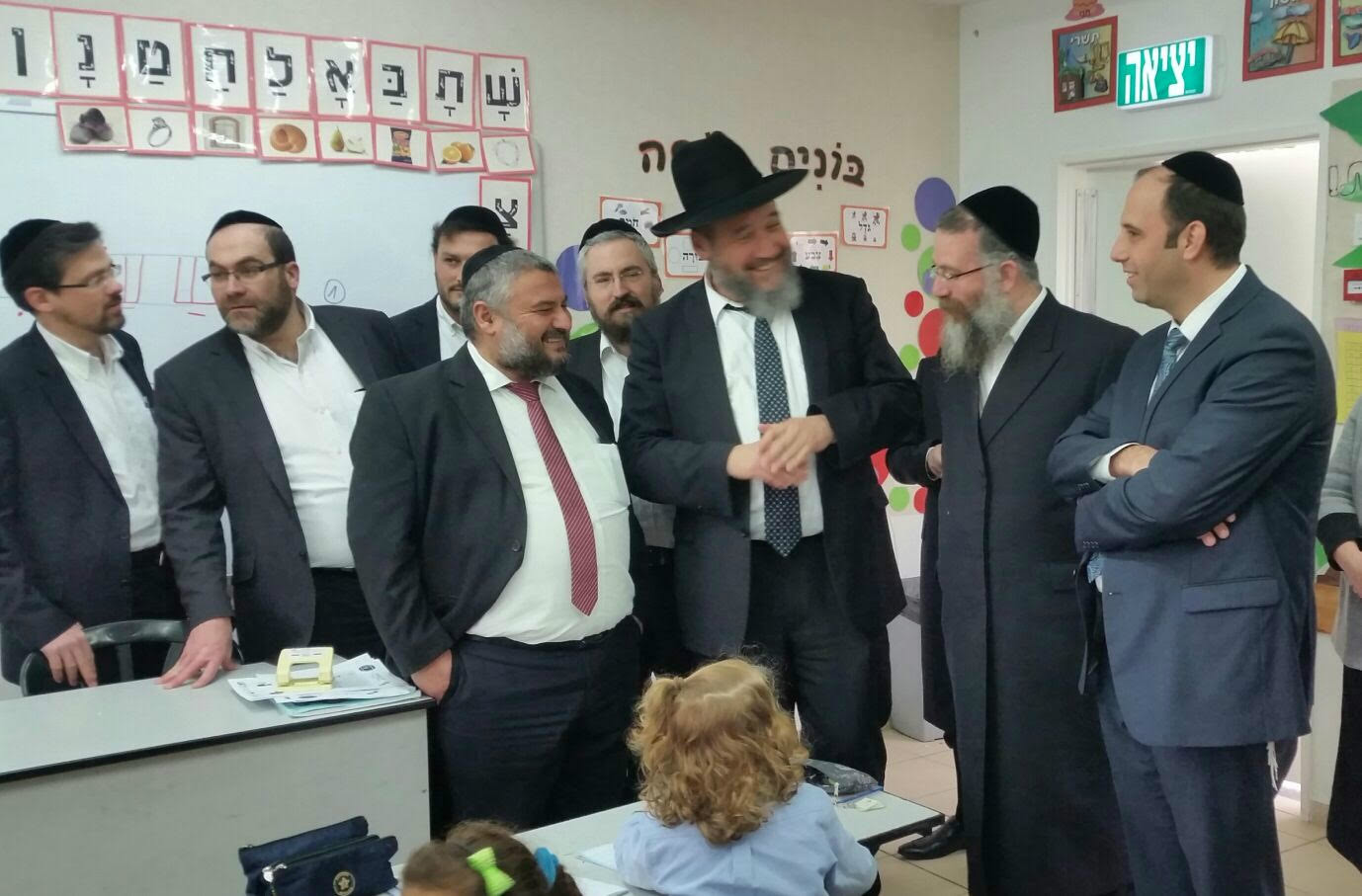 ראש העיר בסיור במוסדות החינוך העצמאי