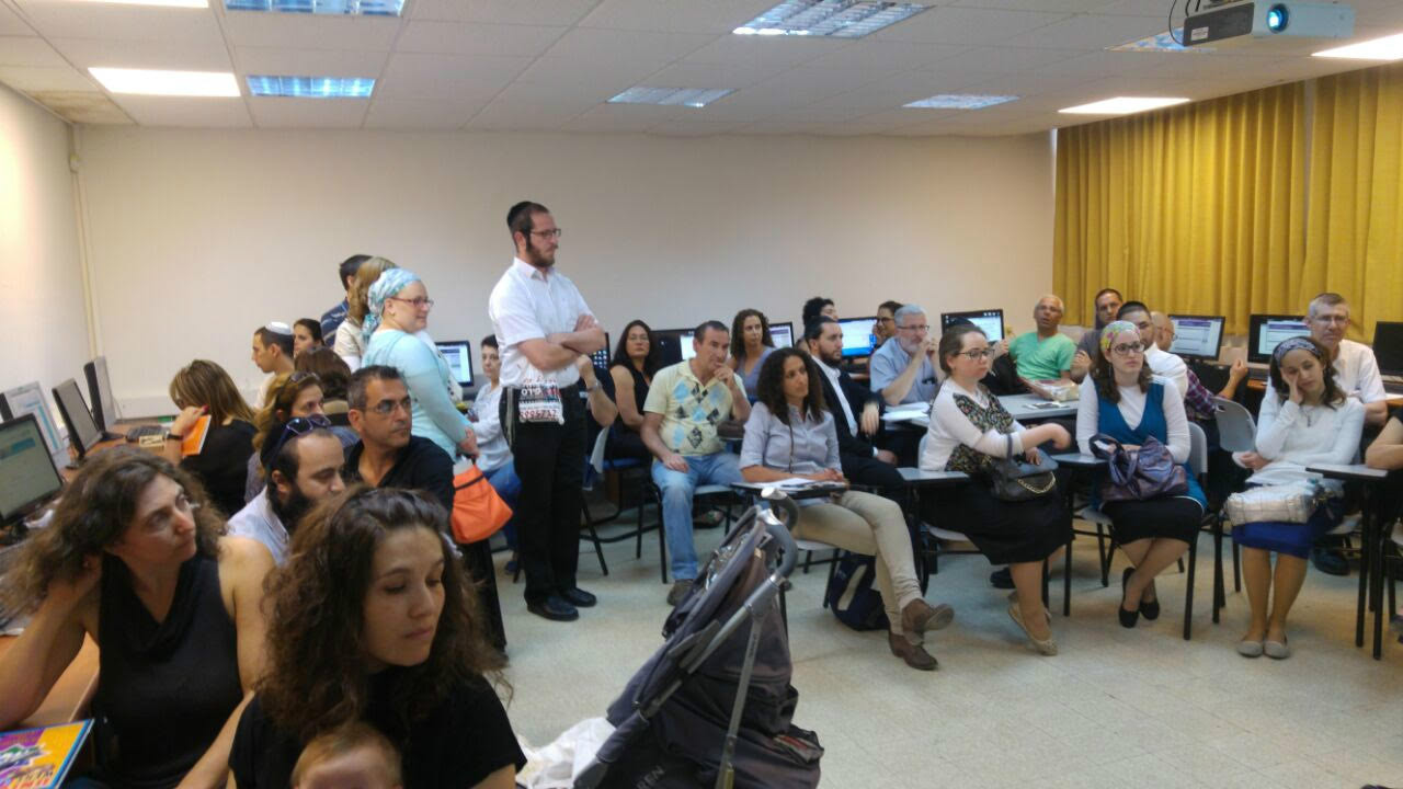 צוות עובדי אגף הנדסה בהשתלמות 